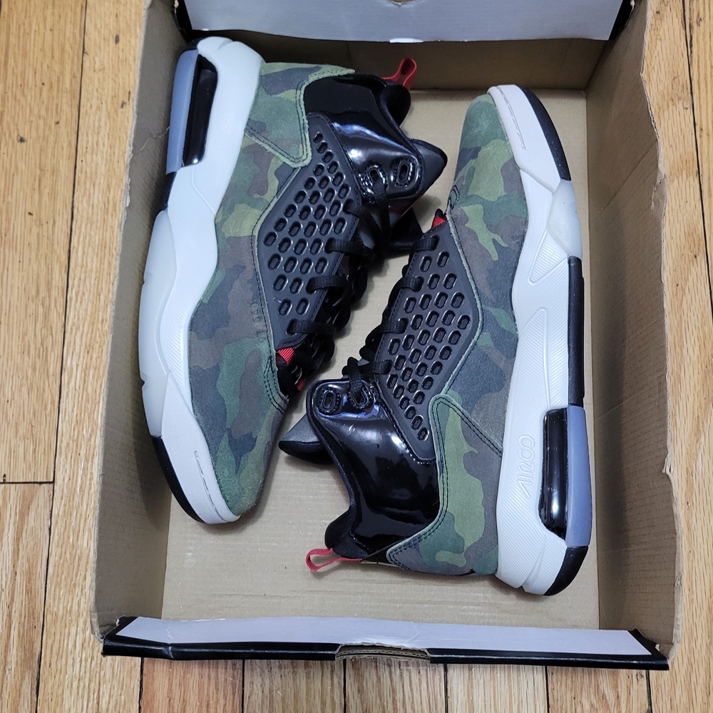 Jordan Air 200E Camo Sneakers Size 7 - Picture 5 of 7
